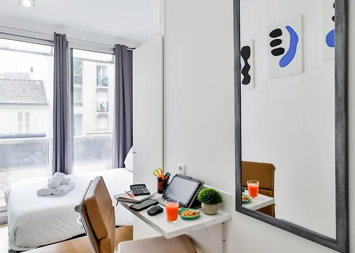 Ws Tour Eiffel - Saint-charles * Paris