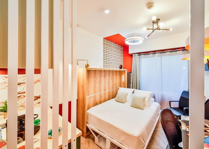 Ws Tour Eiffel - Saint-charles * Paris